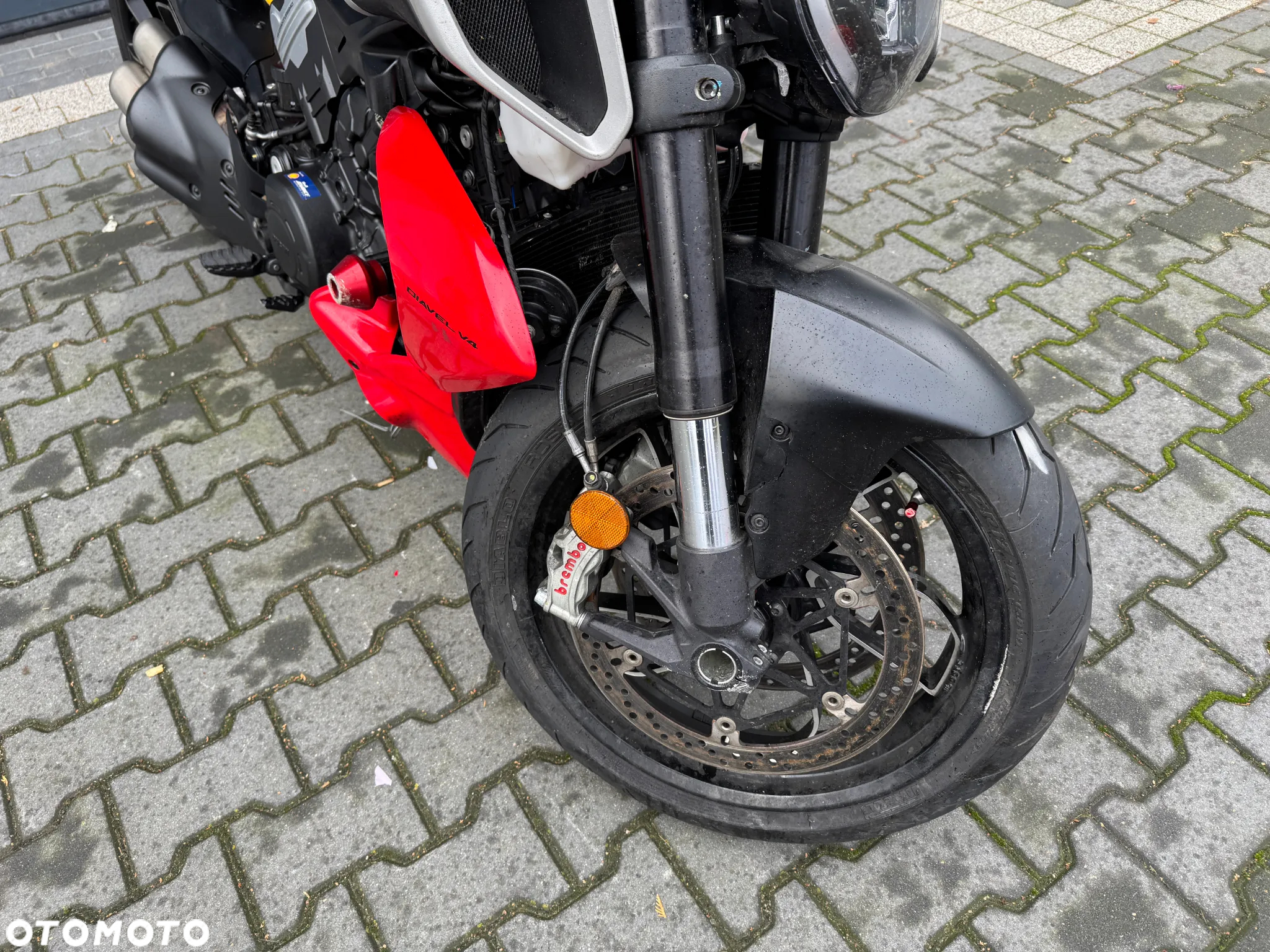 Ducati Diavel - 11
