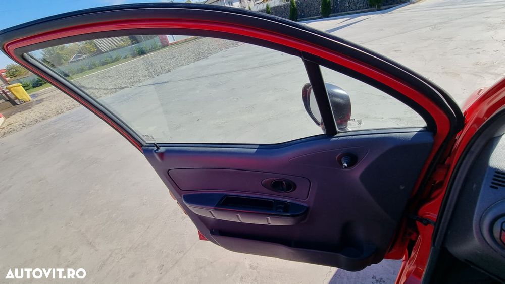 Chevrolet Spark 0.8 S - 16