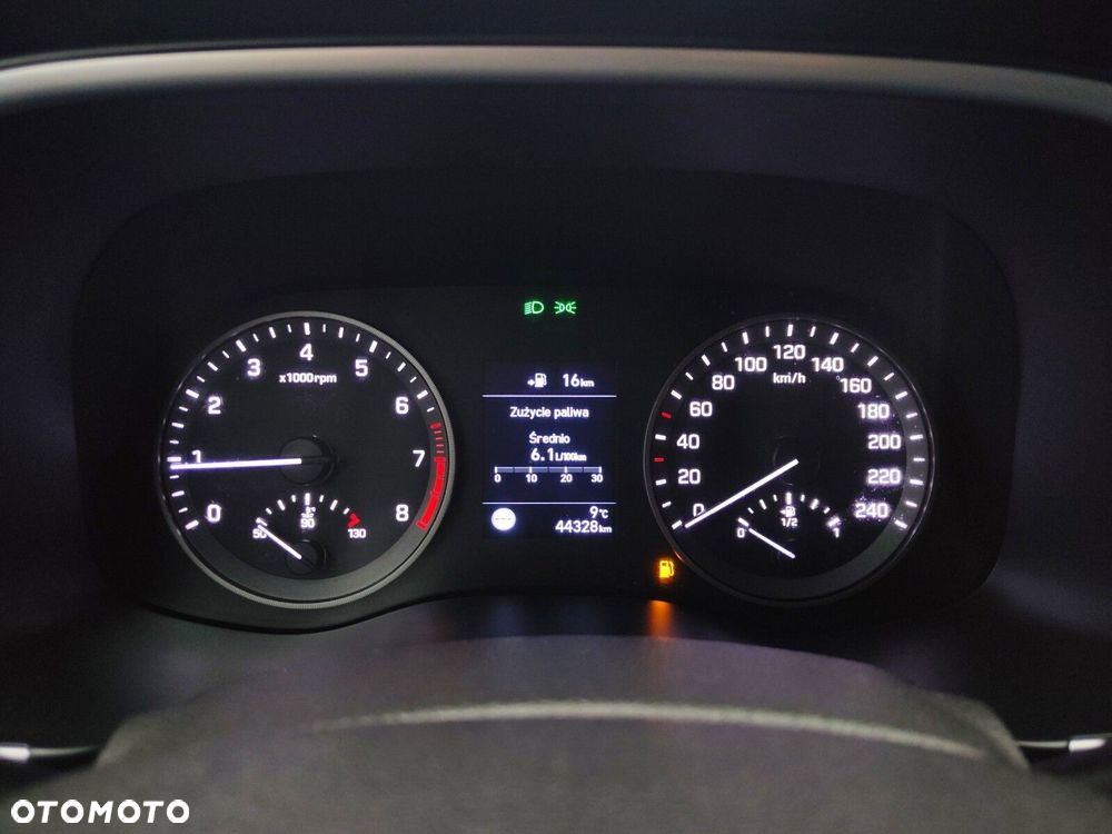 Hyundai Tucson 1.6 GDI BlueDrive Comfort 2WD - 16