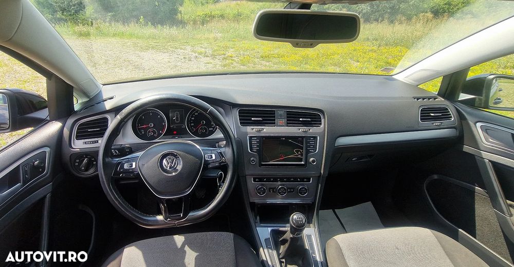 Volkswagen Golf 1.6 TDI BlueMotion Comfortline - 3