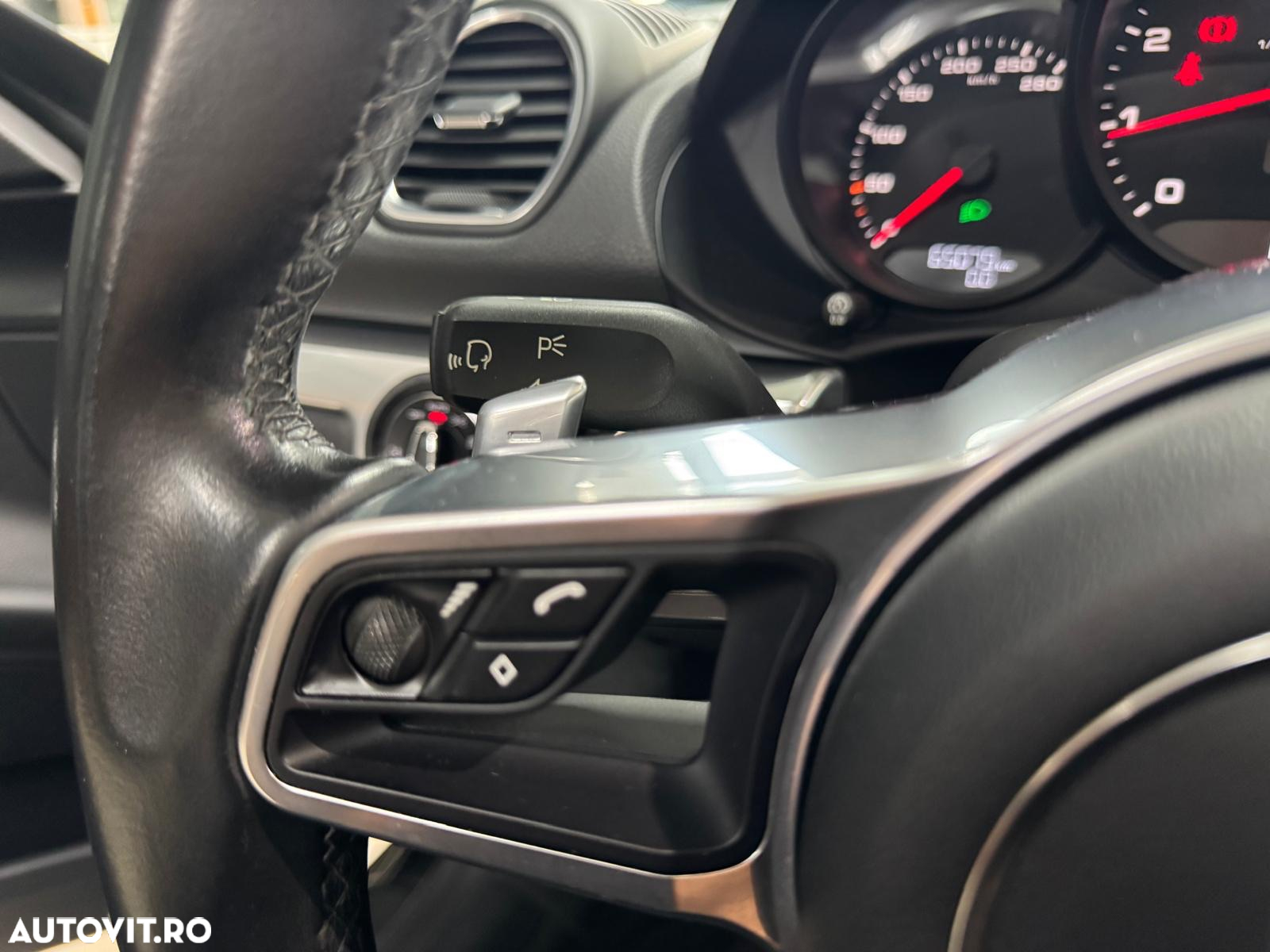 Porsche Boxster 718 Style Edition PDK - 34