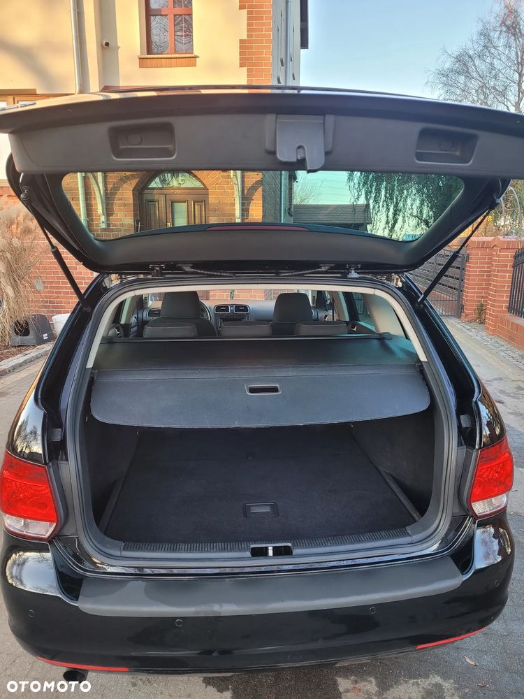 Volkswagen Golf Variant 1.6 TDI DPF MATCH - 11