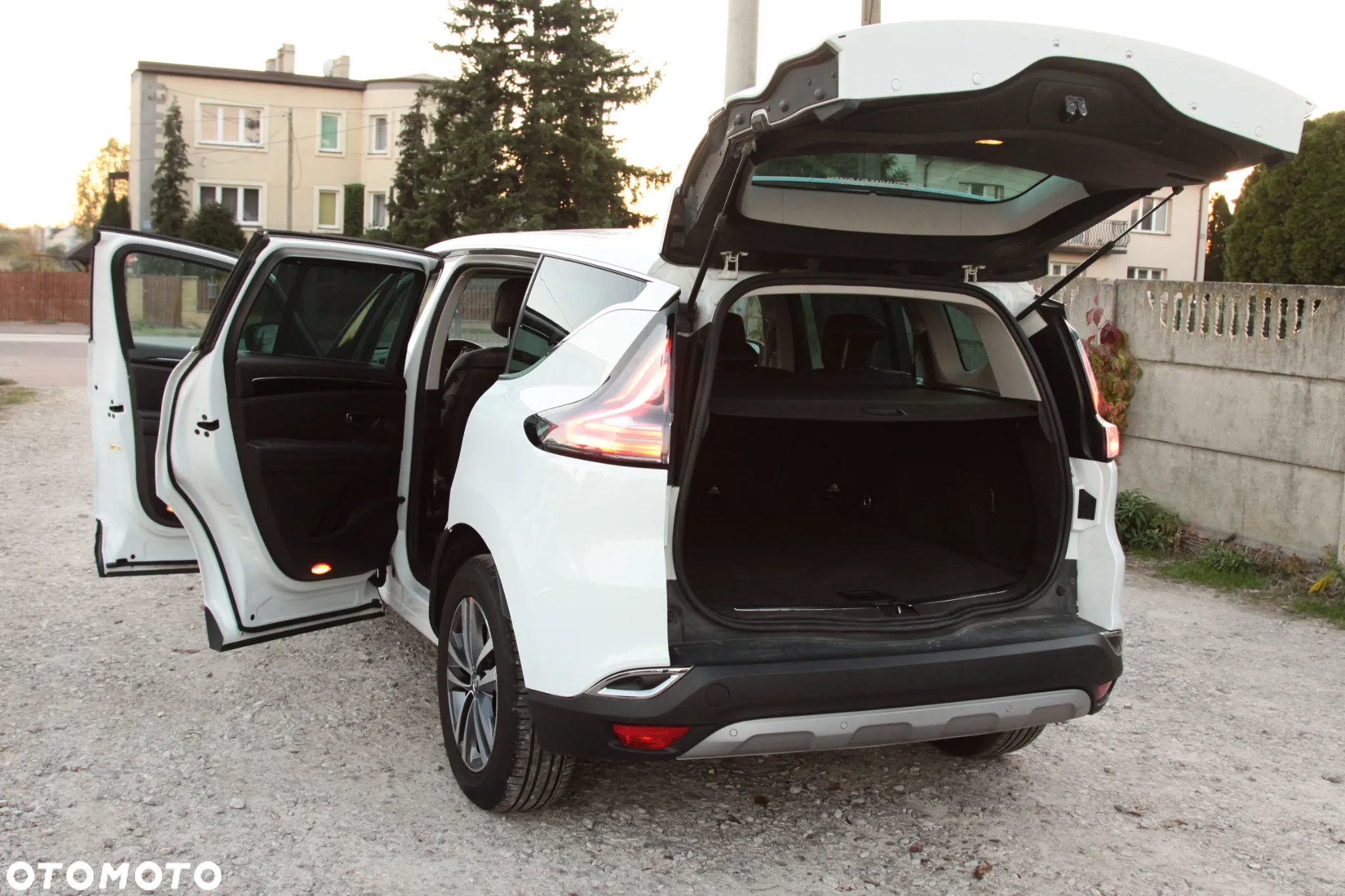 Renault Espace Energy dCi 130 Intens - 24