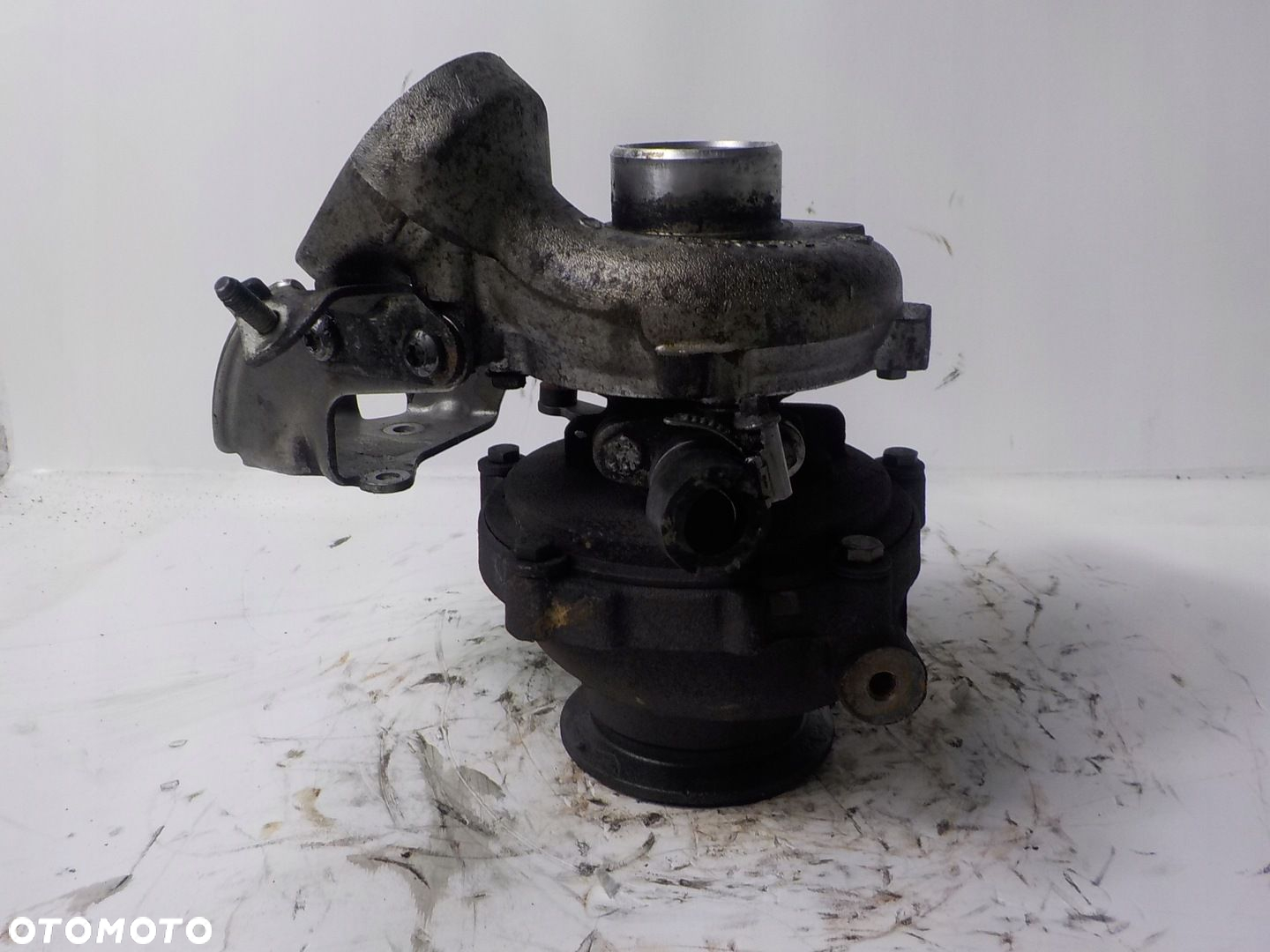 BMW 1 E81 E87 2.0D N47 TURBOSPRĘŻARKA TURBINA GT1752V 7798055G - 3