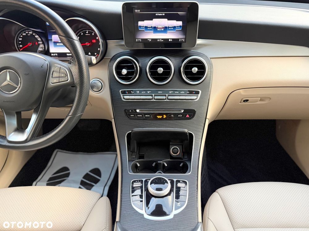 Mercedes-Benz GLC - 31
