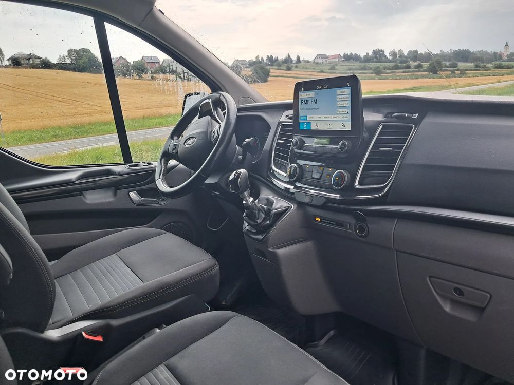 Ford Transit custom - 11