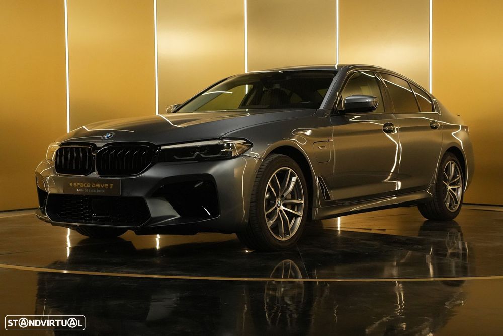 BMW 520 e Pack M - 2