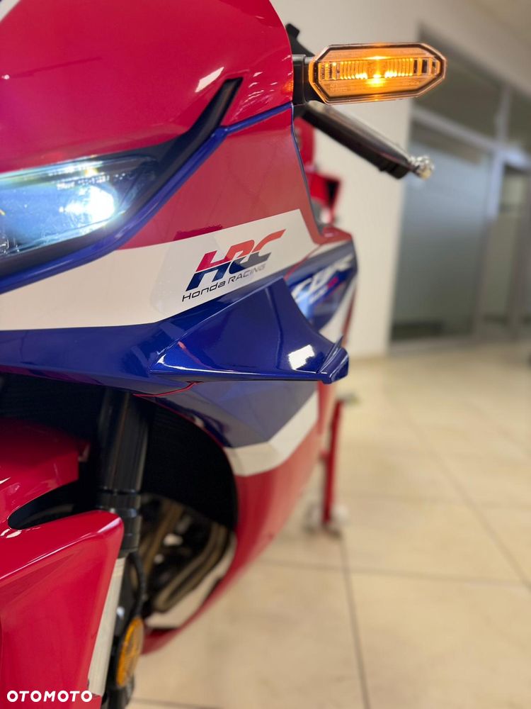 Honda CBR - 8