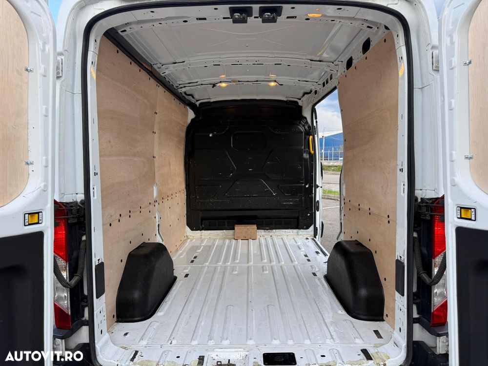 Ford Transit - 6