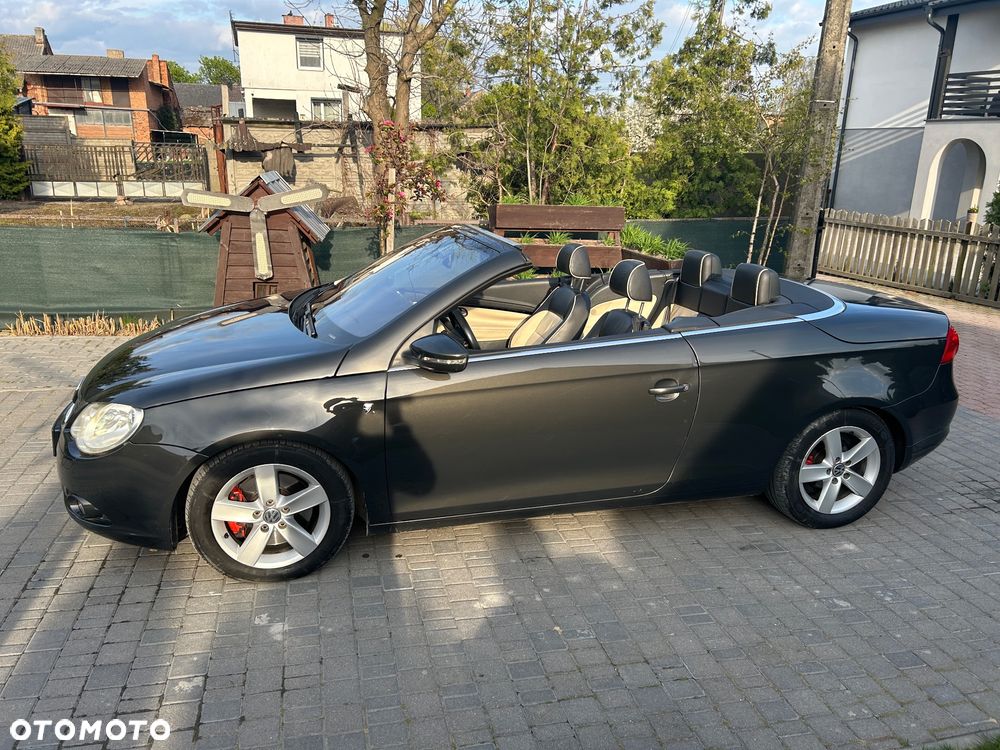 Volkswagen Eos 2.0 TDI DPF DSG Individual - 12