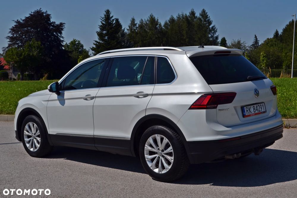 Volkswagen Tiguan - 2
