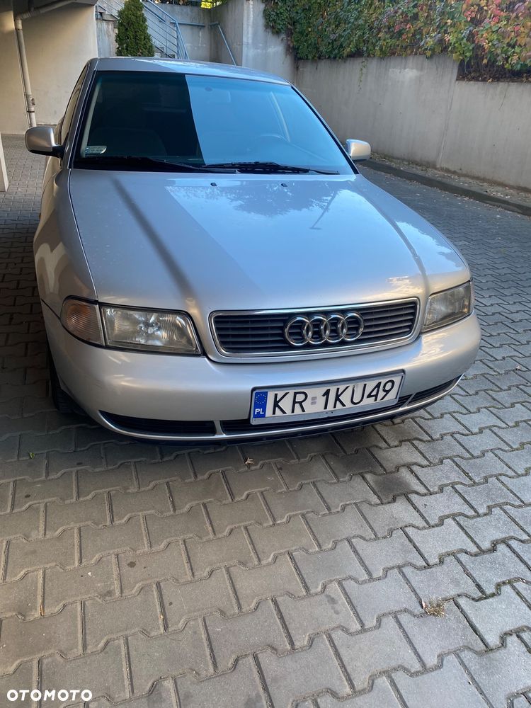 Audi A4 1998 photo 5
