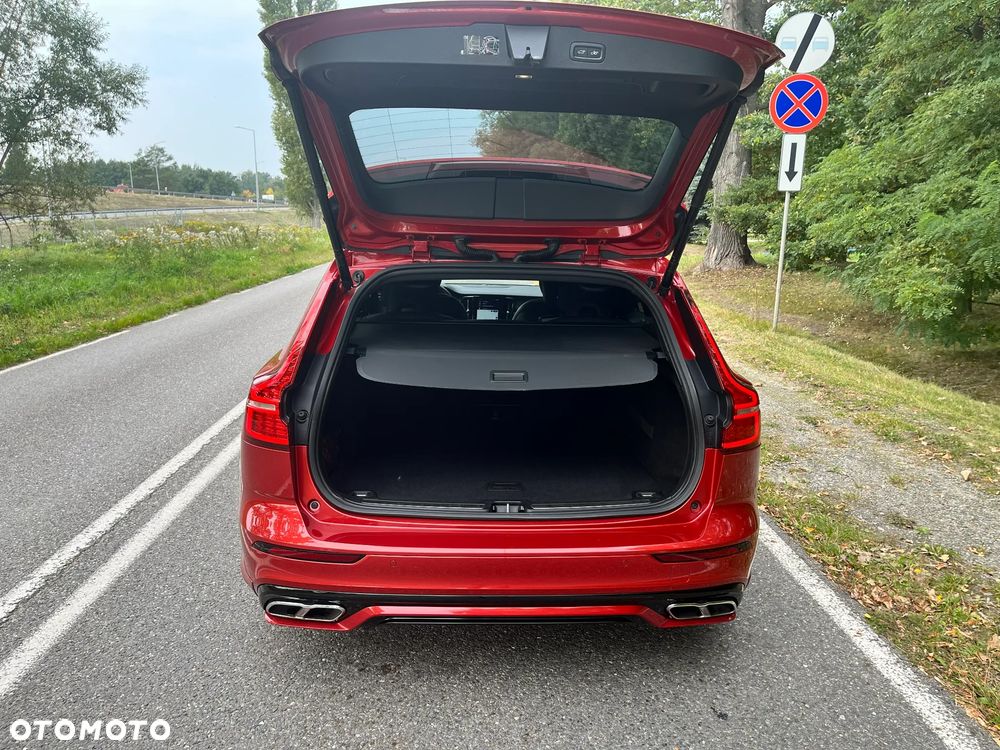 Volvo V60 T5 Geartronic R-Design - 13