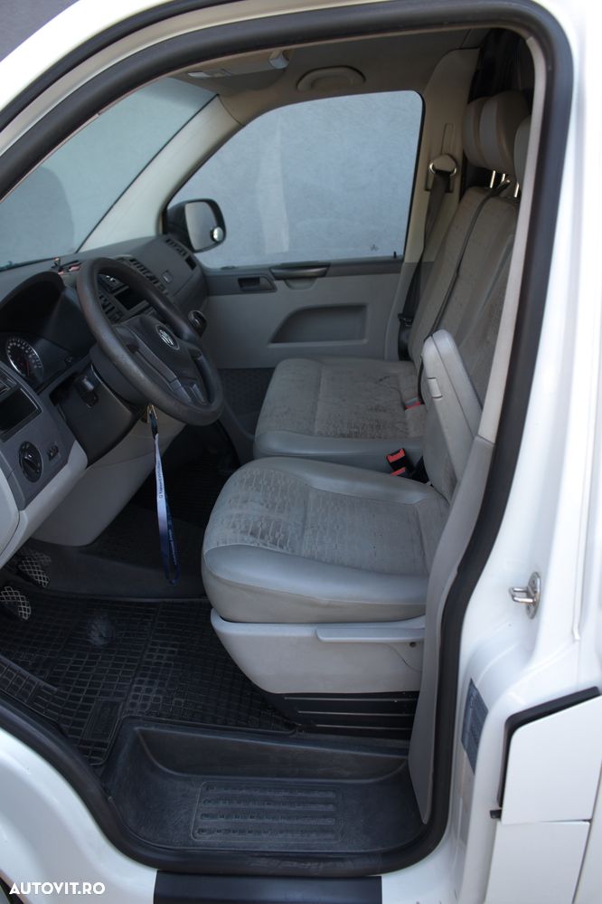 Volkswagen Transporter T5 - 5