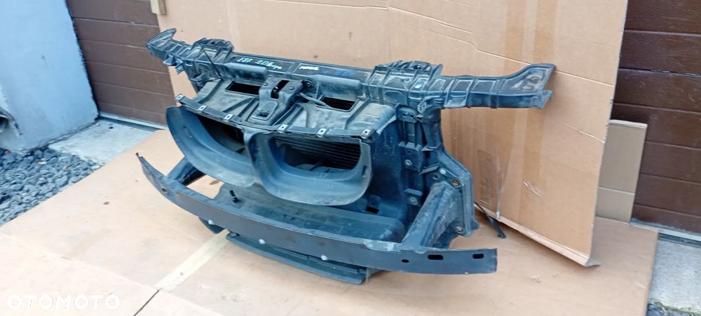 Pas przedni chłodnice wentylator wzmocnienie BMW I E81 E87 Lift 2.0i 7563259 7561711 - 3