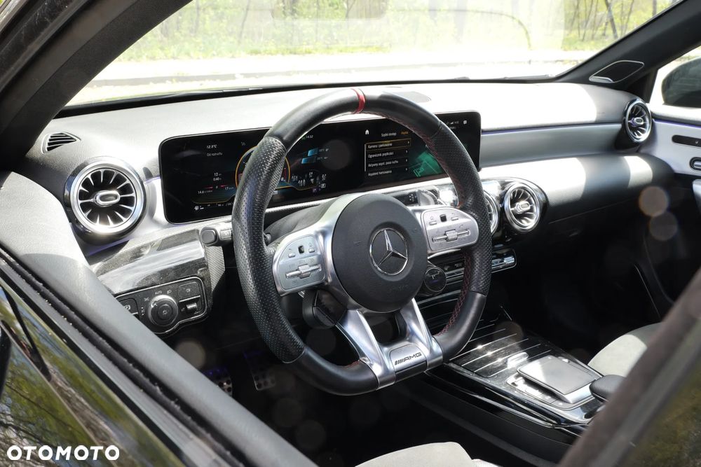 Mercedes-Benz Klasa A 35 AMG 4-Matic 7G-DCT - 9