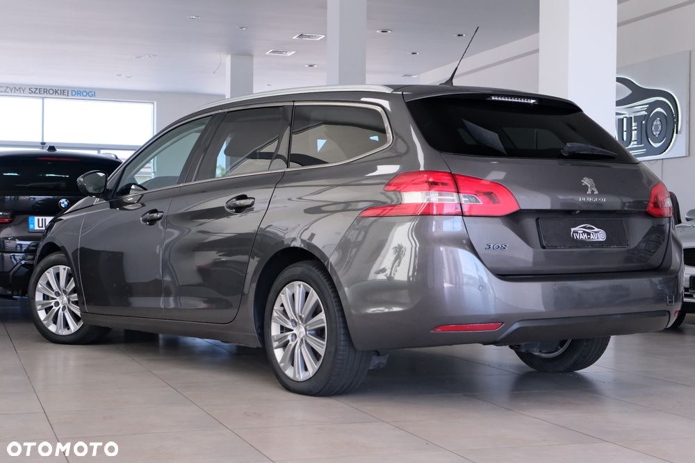 Peugeot 308 - 10