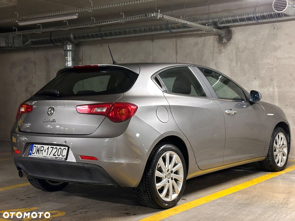 Alfa Romeo Giulietta 1.4 TB 16V Sport - 4