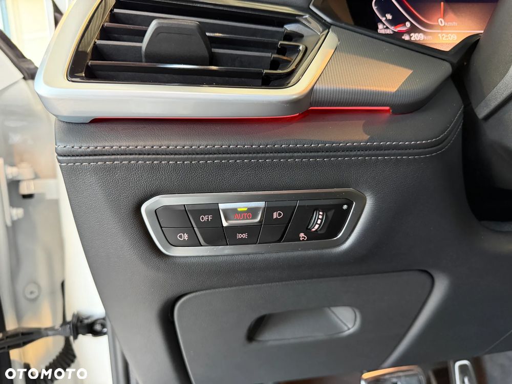 BMW X5 xDrive30d mHEV sport - 17