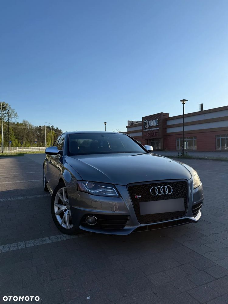 Audi S4 Limousine - 14