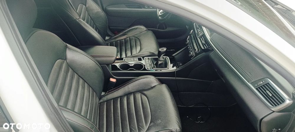 Kia Optima 1.7 CRDI GT Line - 10