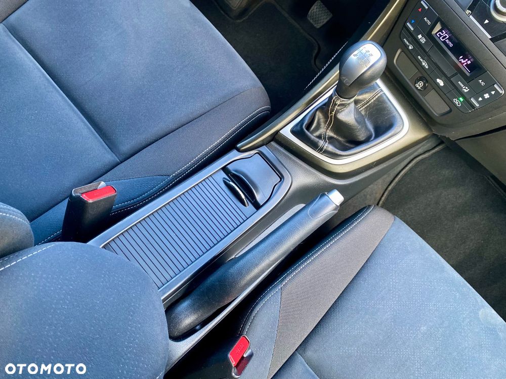 Honda Civic 1.8 Comfort - 24