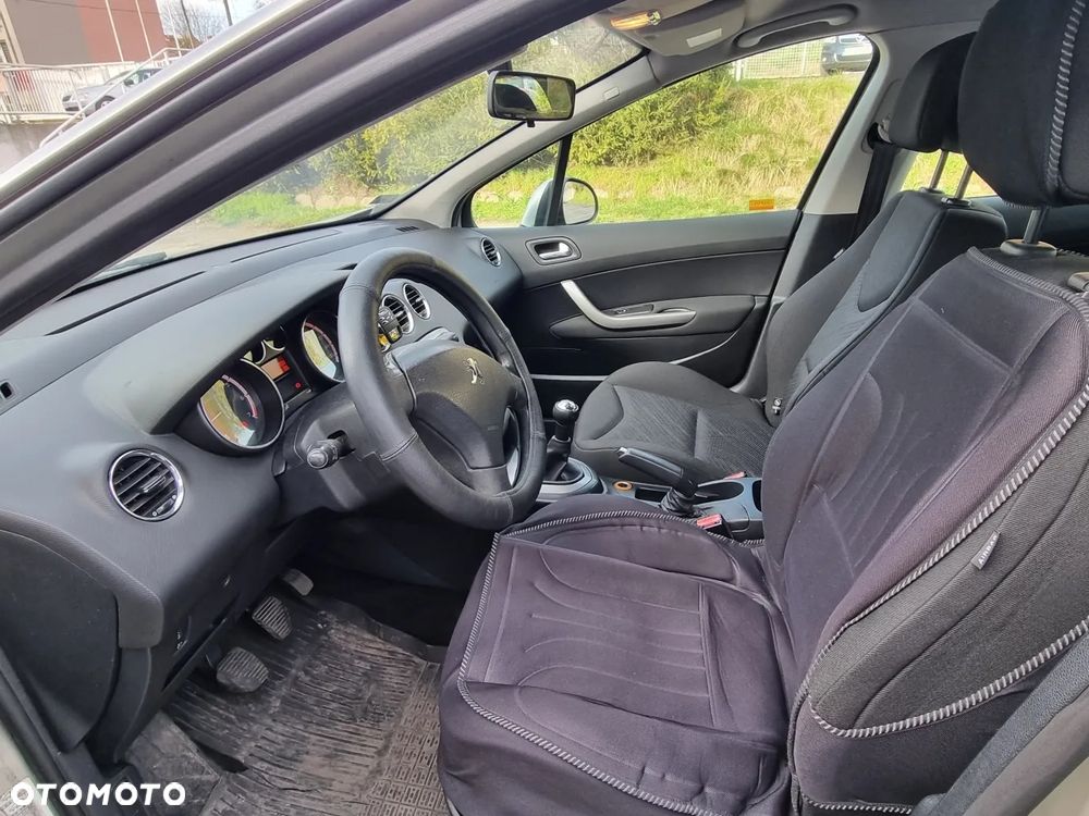 Peugeot 308 - 6