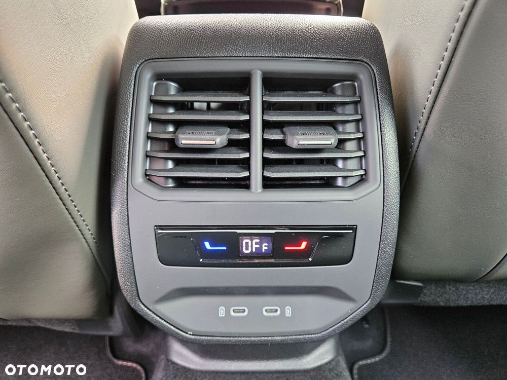 Cupra Leon Sportstourer 2.0 TSI 4Drive DSG - 23