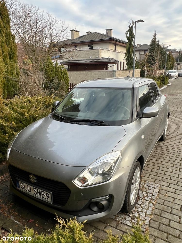 Suzuki Swift 1.2 Premium Plus - 2
