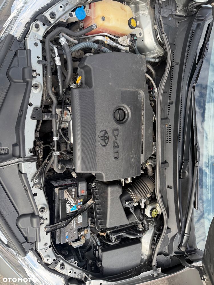 Toyota Auris 2.0 D-4D Life - 15