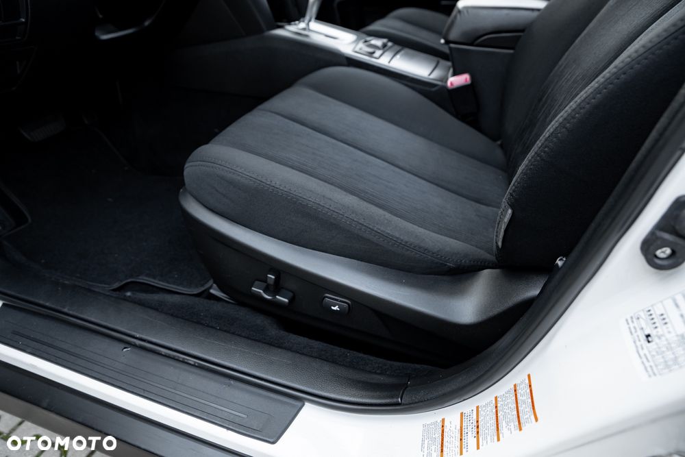 Subaru Outback 2.5i Lineartronic Comfort - 24
