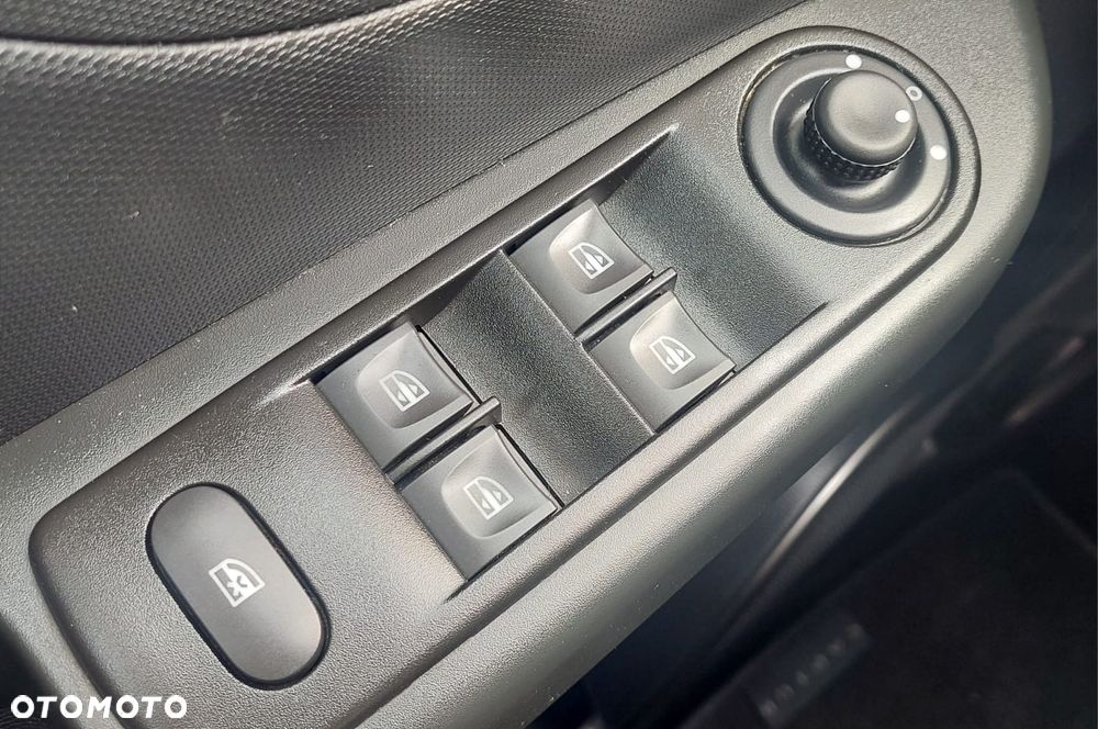 Renault Captur ENERGY TCe 90 Experience - 20