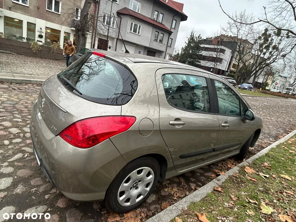 Peugeot 308 - 4