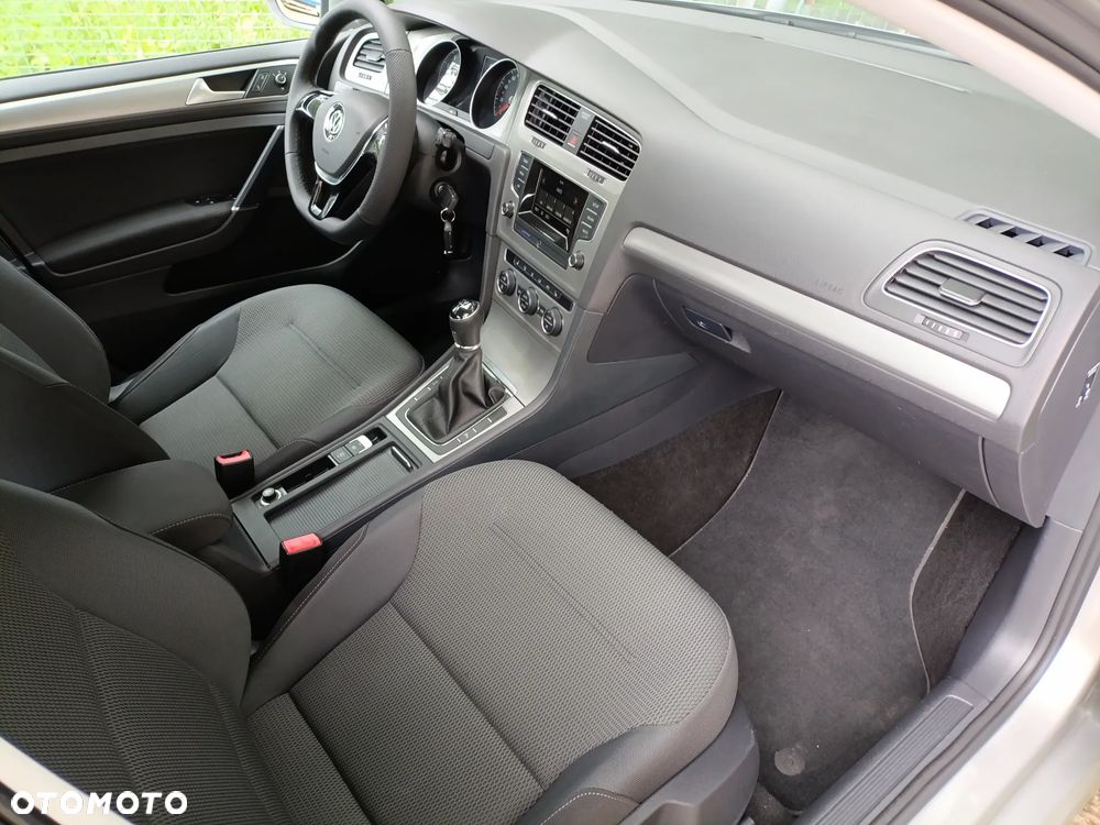 Volkswagen Golf 1.2 TSI Style - 7
