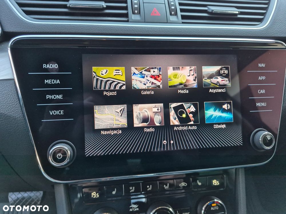 Skoda Superb 2.0 TDI SCR 4x4 Style DSG - 15