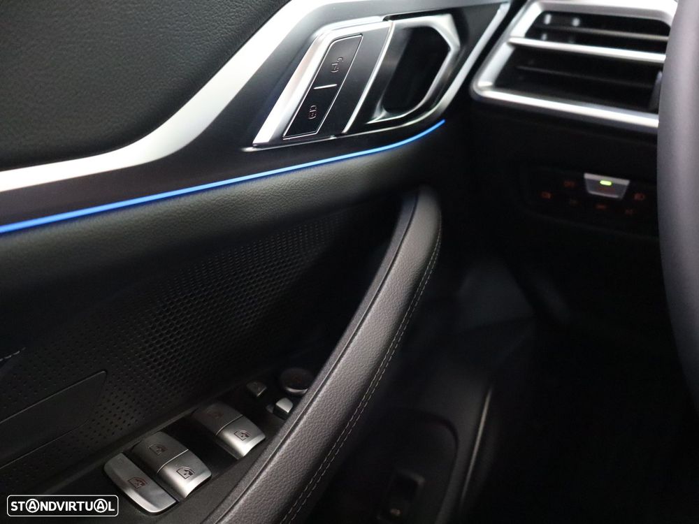 BMW i4 eDrive40 - 14