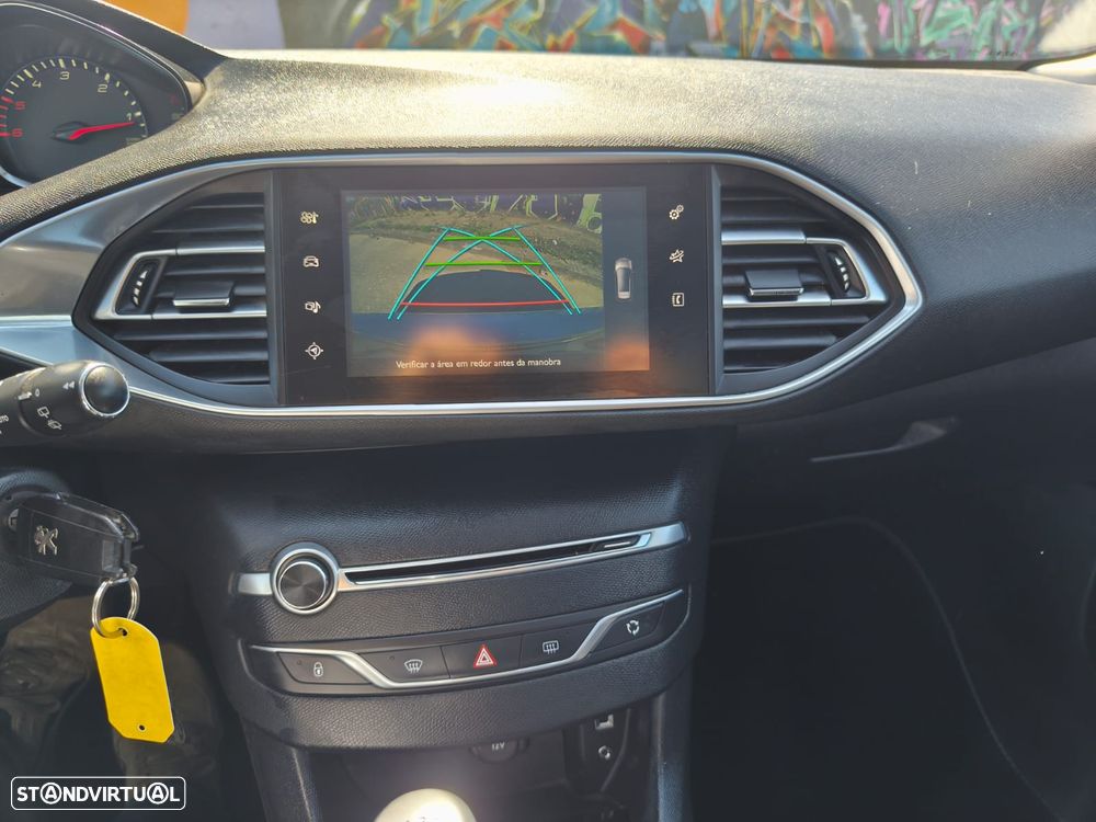 Peugeot 308 SW BlueHDi 120 Stop & Start Allure - 7