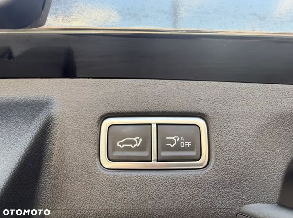 Kia Sorento - 32