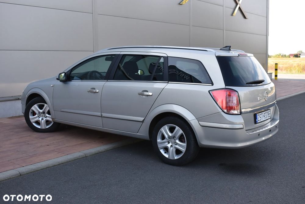 Opel Astra - 30