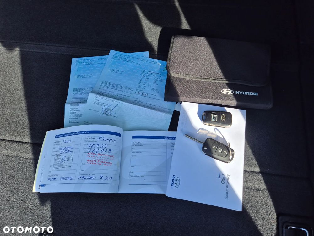 Hyundai i30 blue Kombi 1.6 CRDi Trend - 26