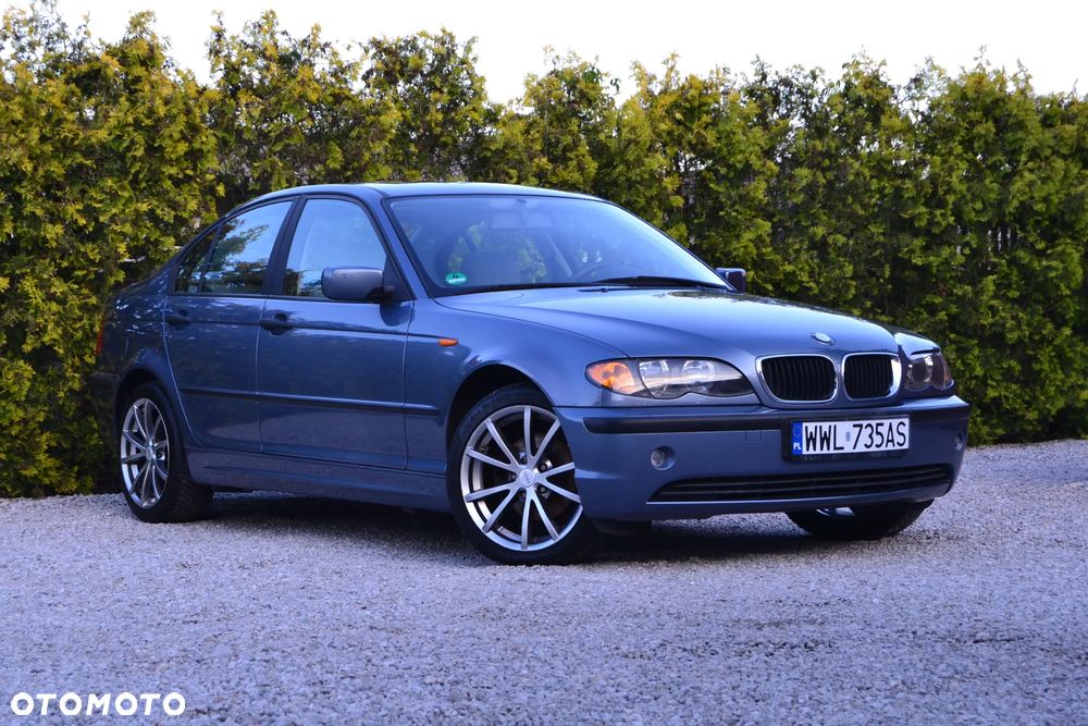 BMW Seria 3 318i - 12