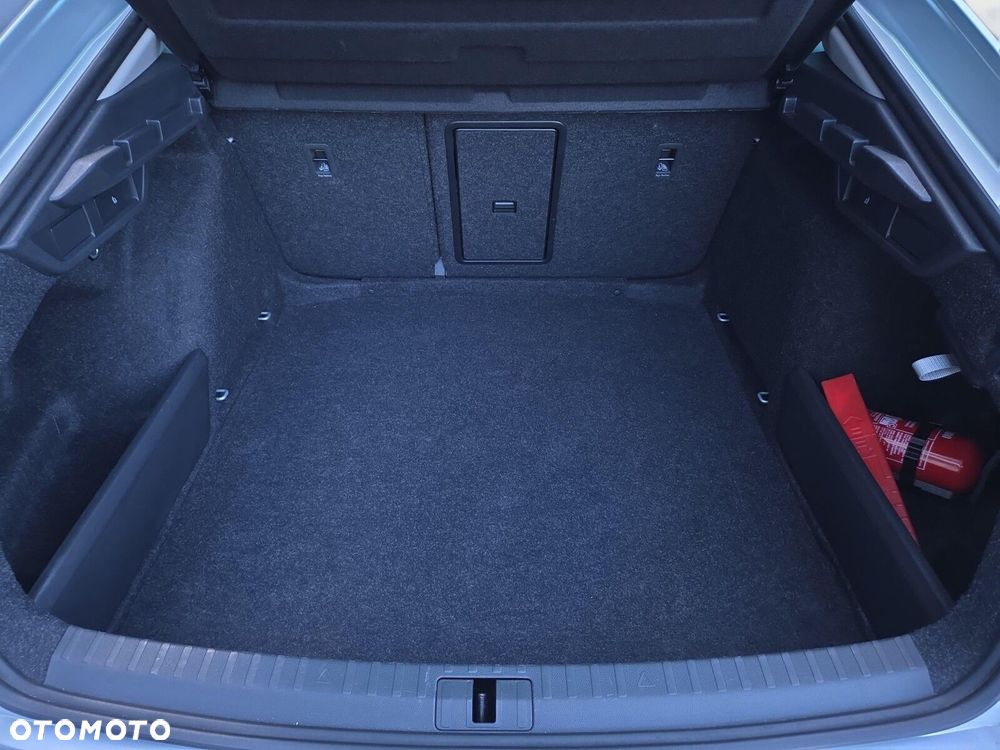 Skoda Octavia 1.5 TSI mHEV Selection DSG - 26