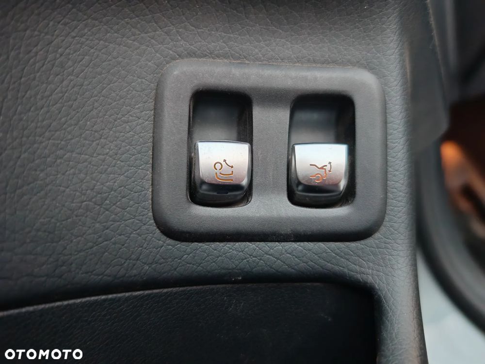 Mercedes-Benz GLC 250 d 4-Matic - 32