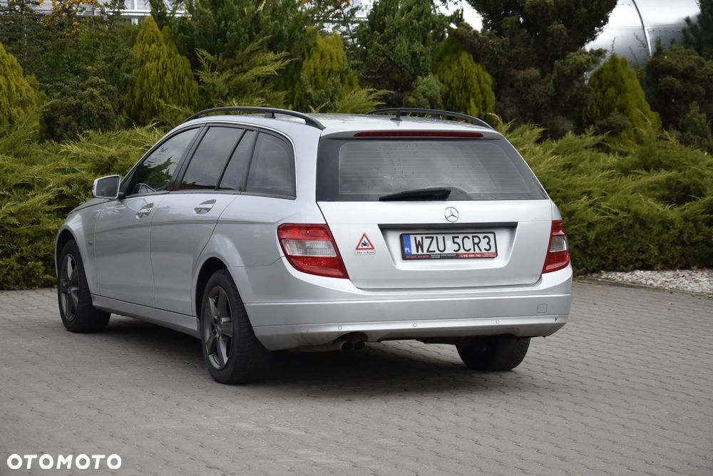Mercedes-Benz Klasa C 180 K BlueEff Elegance - 14