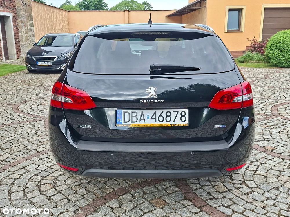 Peugeot 308 HDi FAP 150 Business Line Niveau 2 - 11