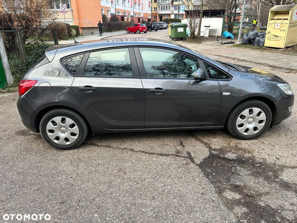 Opel Astra 1.4 Cosmo - 5