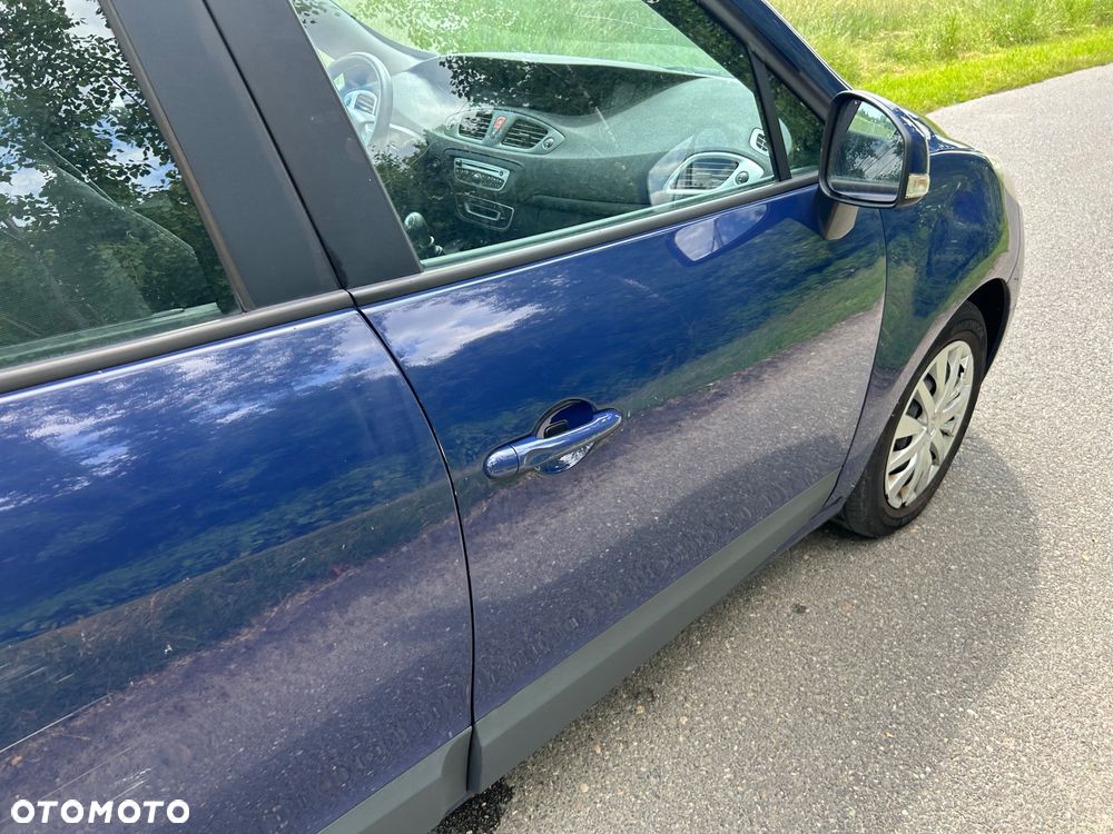 Renault Grand Scenic - 35