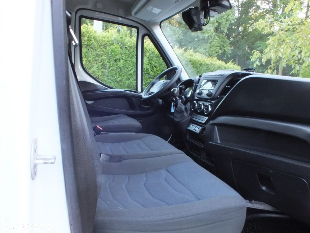 Iveco Daily - 27