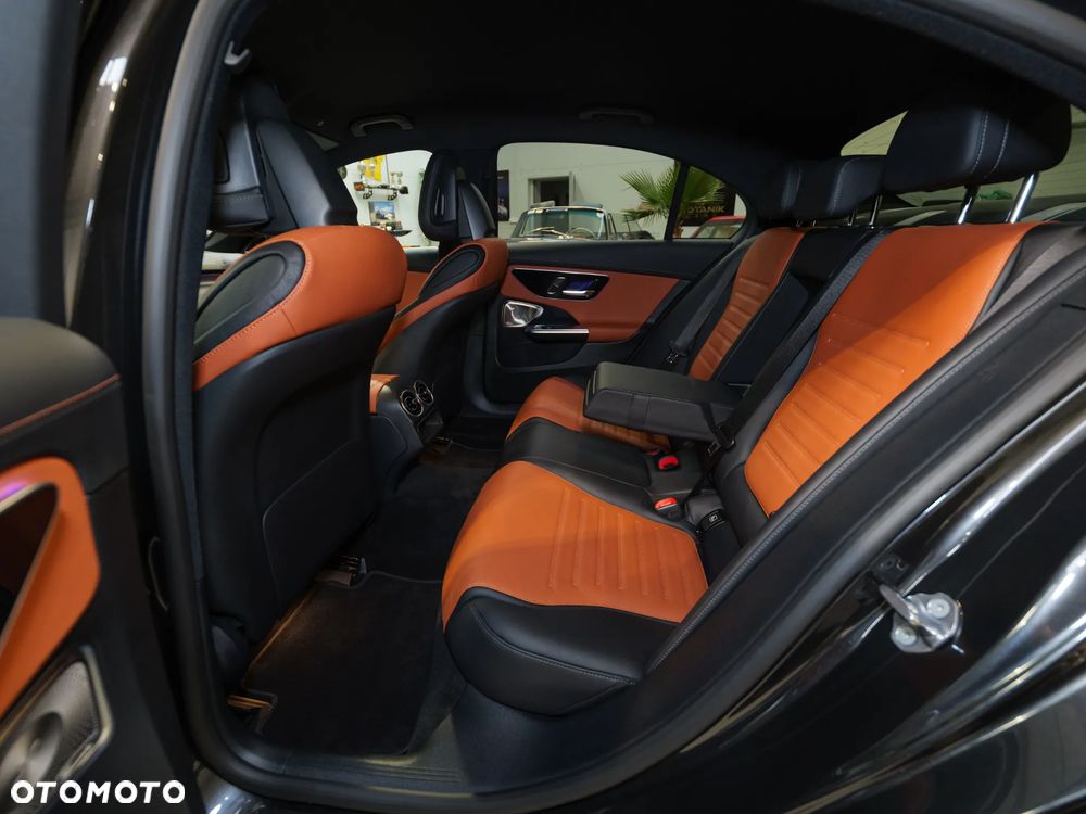 Mercedes-Benz Klasa C 220 d mHEV 4-Matic AMG - 20