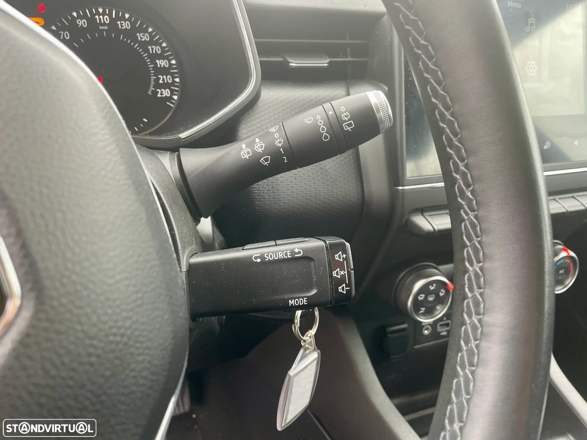 Renault Clio BLUE dCi 85 BUSINESS EDITION - 18